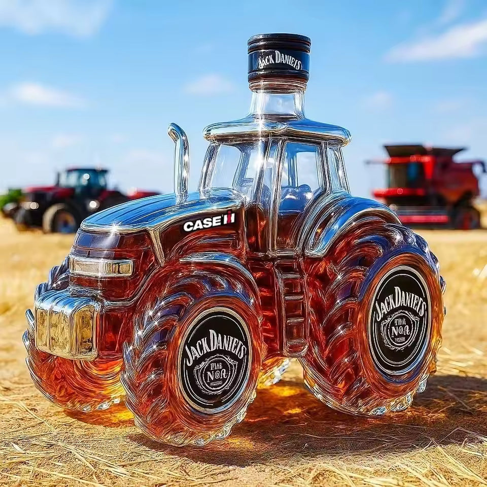 Tractor Whisky Bottle – tractor-shaped decorative bottle