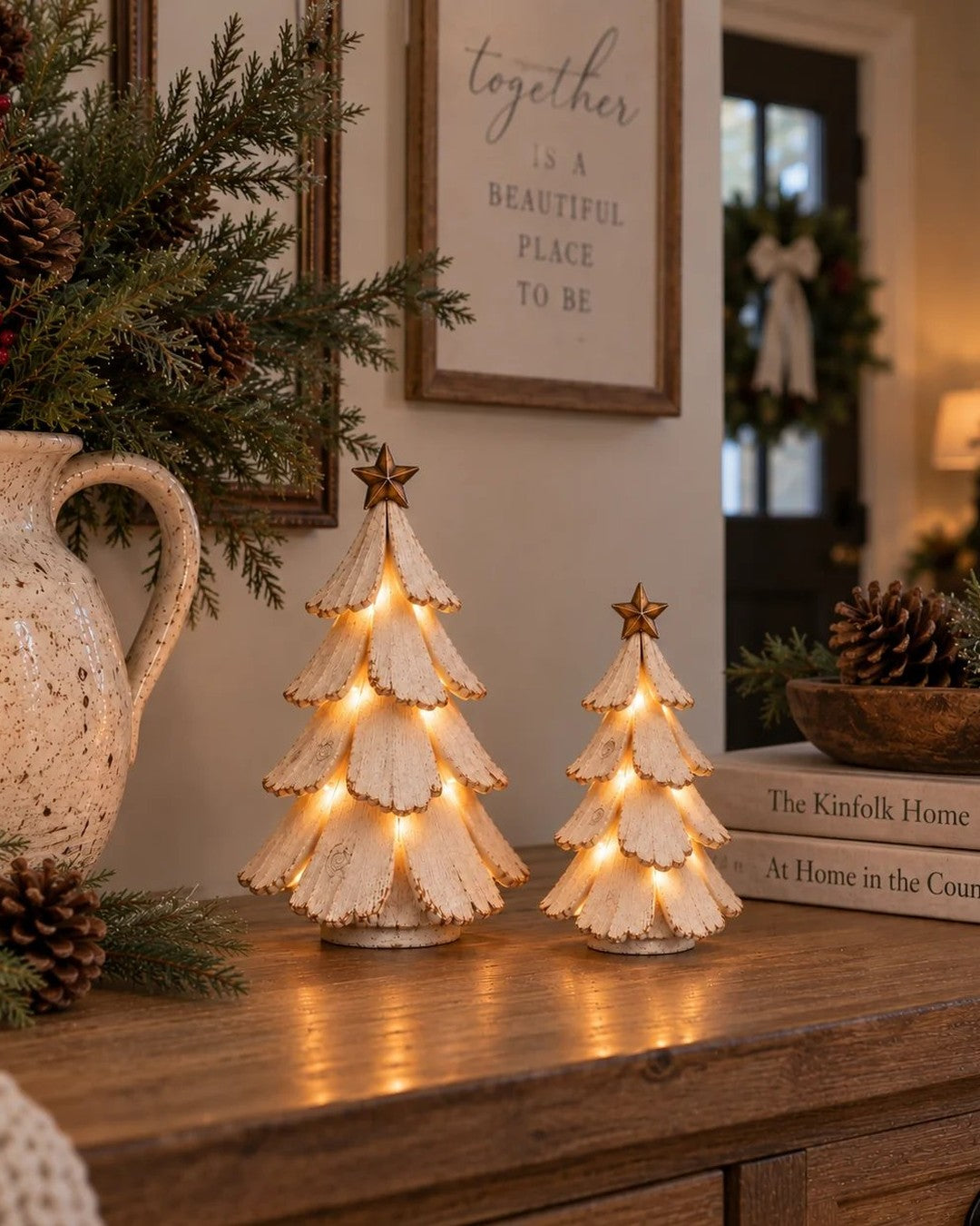 Vintage Light-Up Christmas Tree – Star-Topped Ornament